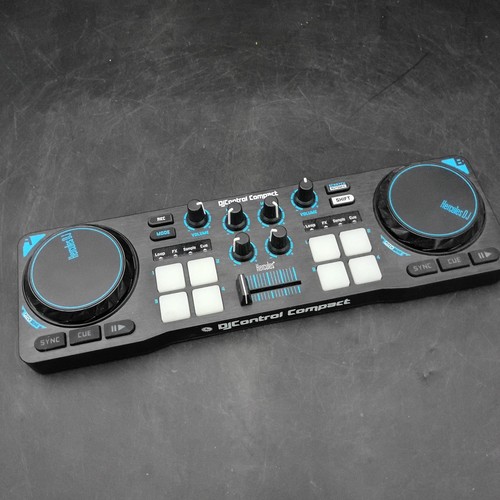 Console mixaggio compatta